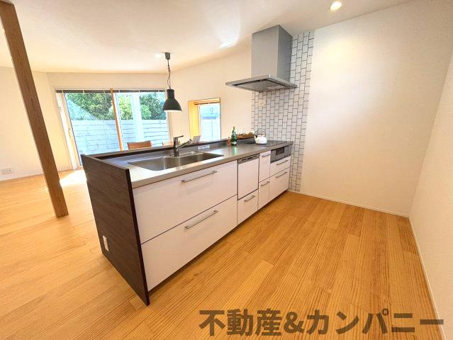 メルティータウン東野　コナラの家(4号棟)　東野5丁目分譲戸建(全4棟)のキッチン|キッチンでお料理をお楽しみください