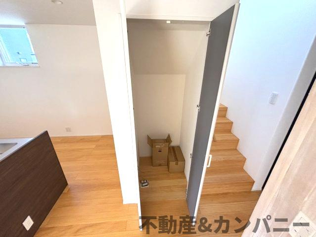 メルティータウン東野　コナラの家(4号棟)　東野5丁目分譲戸建(全4棟)の収納|小物を収納するのに便利です