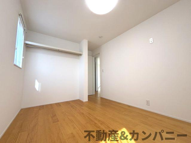 メルティータウン東野　コナラの家(4号棟)　東野5丁目分譲戸建(全4棟)の洋室|個人の部屋や寝室として使える洋室です