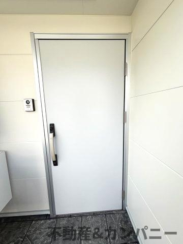 メルティータウン東野　コナラの家(4号棟)　東野5丁目分譲戸建(全4棟)の玄関|落ち着いた玄関です