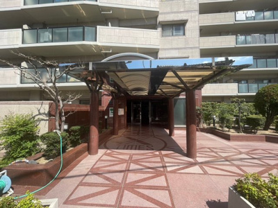 【エントランス】 | タイムス泉大津１階・リフォーム渡し | 建物の内部です