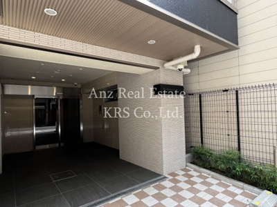 【エントランス】 | RiviereGauche谷町六丁目 | エントラスもスタイリッシュです。