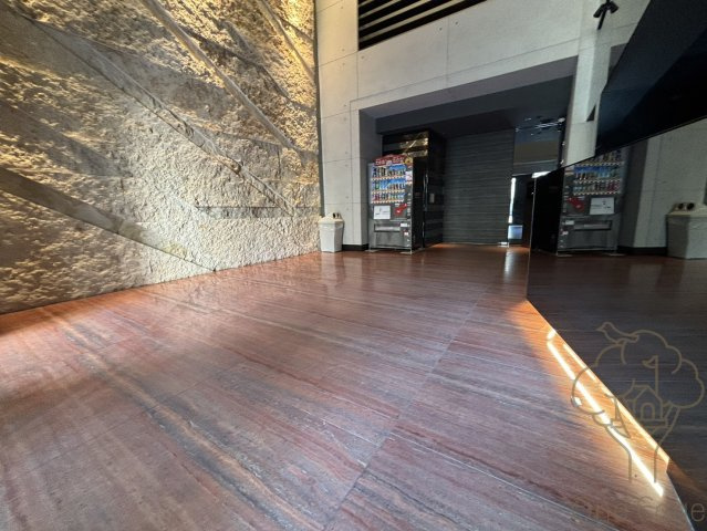 S-RESIDENCE新大阪駅前のロビー