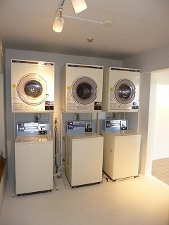 【その他共用部分】 | Style-oggi. | 共用部コインランドリー（1回100円）