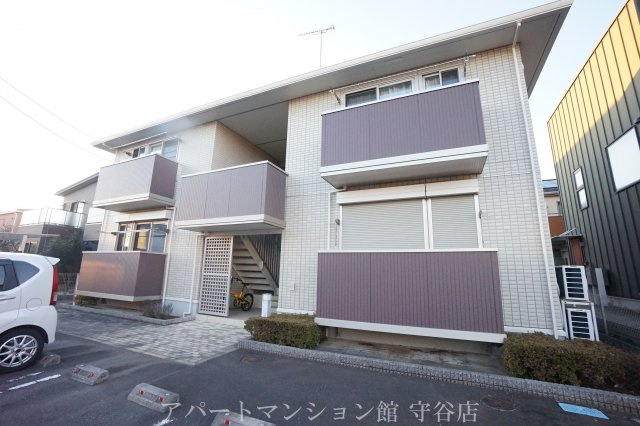 レセンテ紫峰ヶ丘Ｅの外観