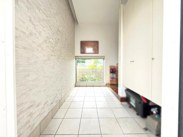 舞鶴市女布北町　中古戸建の玄関