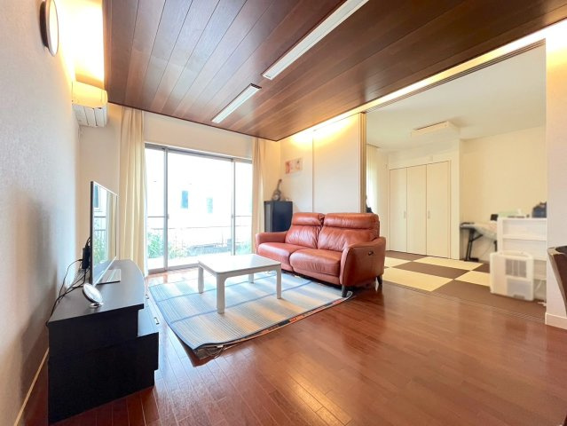 舞鶴市女布北町　中古戸建の居間・リビング