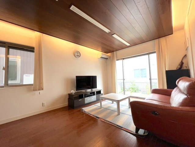 舞鶴市女布北町　中古戸建の居間・リビング