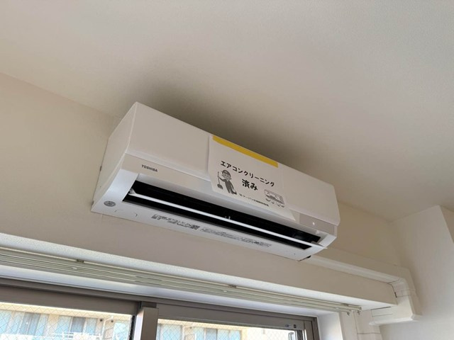 【設備】 | ヨネビル港北 | 暑い夏や寒い冬に大活躍のエアコン付きです☆冷暖房完備で1年中快適に過ごせます♪
