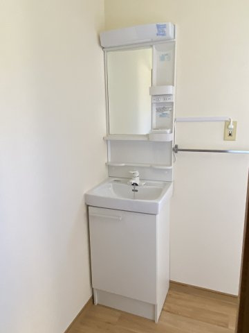 ブレスドハウス御堀の独立洗面台
