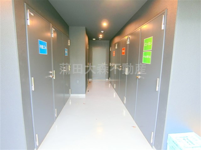 アジールコート蒲田@仲介手数料無料のその他共用部分|曜日時間関係なくゴミ出し可能なごみ！