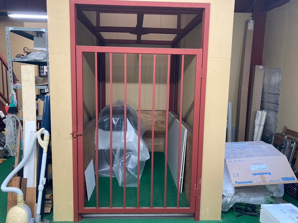尾花沢市五十沢中古店舗のその他|エレベータ写真