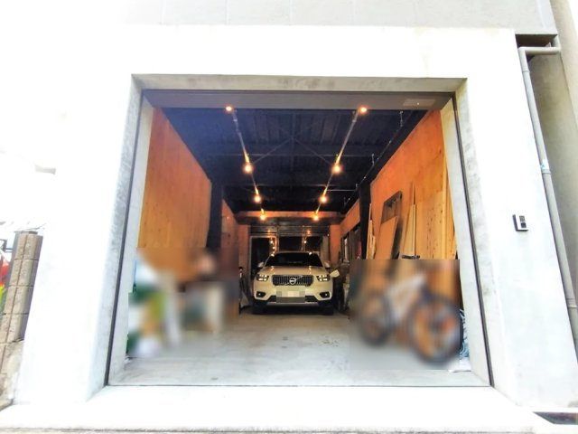 堺市堺区櫛屋町東４丁の中古一戸建の駐車場