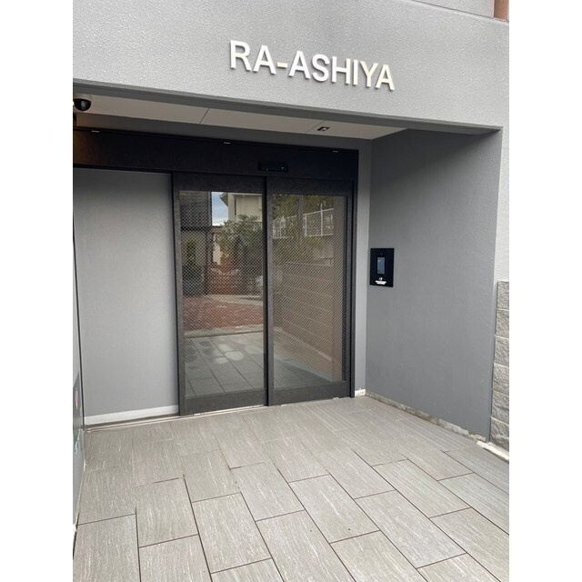 RA-ASHIYAのロビー