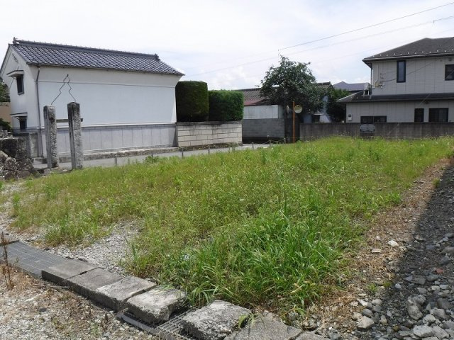 南アルプス市鏡中條70坪売地