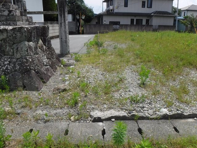 南アルプス市鏡中條70坪売地