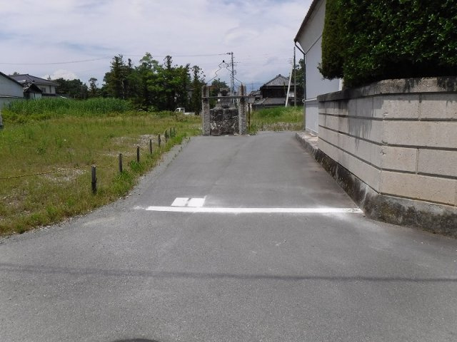 南アルプス市鏡中條70坪売地