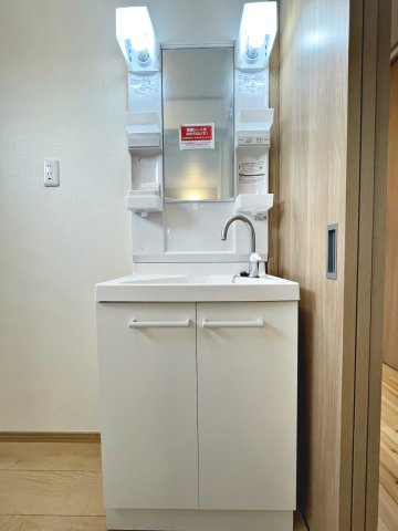 新築戸建・建売　大玉村玉井　平屋建ての独立洗面台