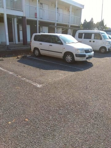 レオパレスフルールⅠの駐車場|画像5