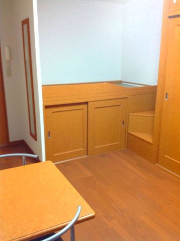 レオパレスフルールⅠの寝室