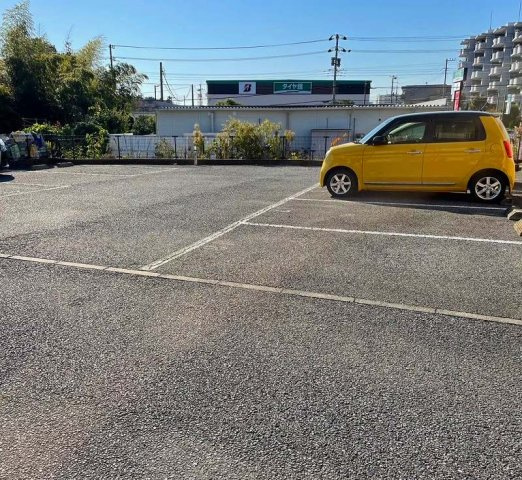 レオパレスbelsuonoⅡの駐車場|画像5