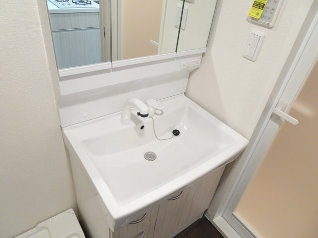 GrandLuce大垣駅前の独立洗面台|イメージ写真