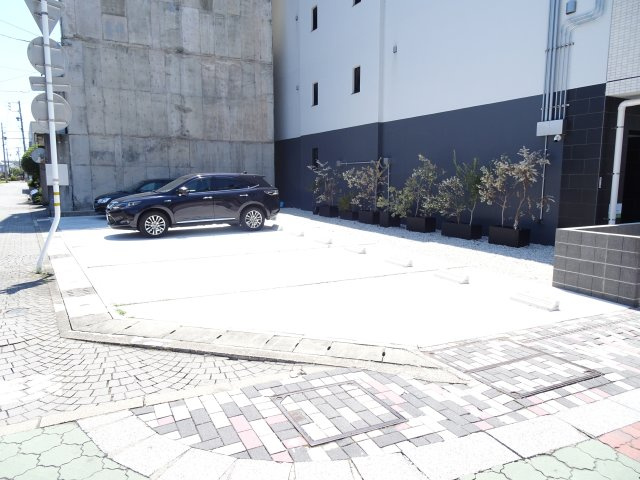 GrandLuce大垣駅前の駐車場