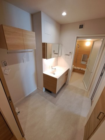 【洗面所】 | Ｓ－ｒｏｏｍ曰佐　東館