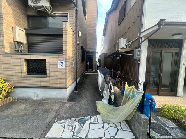 【エントランス】 | エーデルワイスⅡ | ゆとりのあるエントランスです