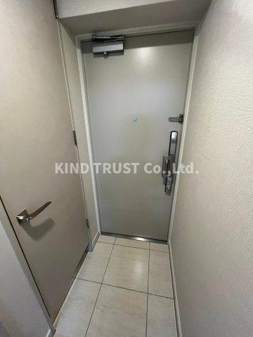 ソルティア大阪同心の玄関|収納もある玄関です