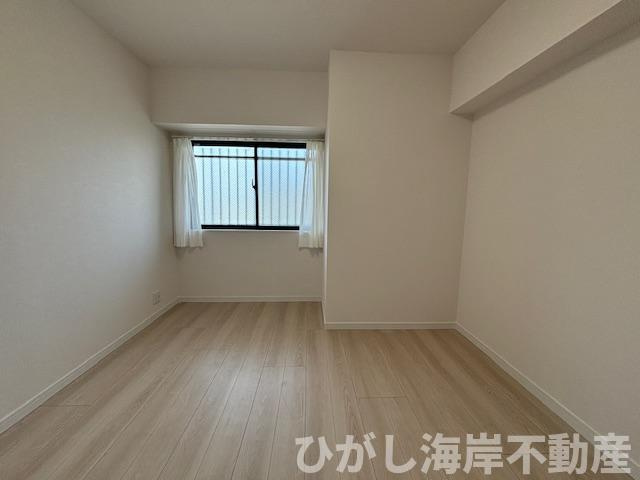 ライオンズマンション茅ヶ崎中央公園の子供部屋|新規リフォーム完了！5.6帖　洋室