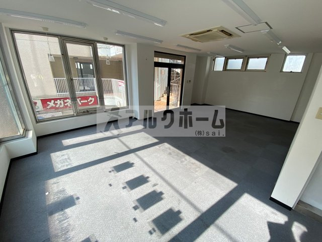 国分エスポワールビルの内装