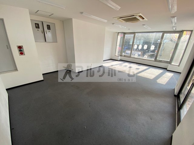 国分エスポワールビルの内装