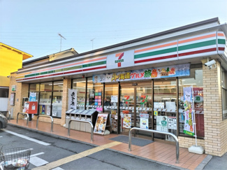 セブン-イレブン 鳩ヶ谷坂下３丁目店まで350ｍ