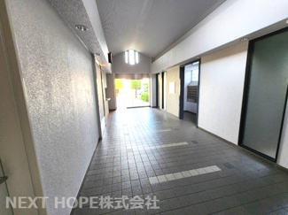 【エントランス】 | お掃除の行き届いたエントランスです♪