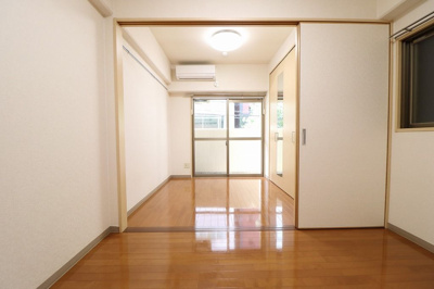 【居間・リビング】 | リファレンス博多駅前　プライスホームなら仲介手数料０円！