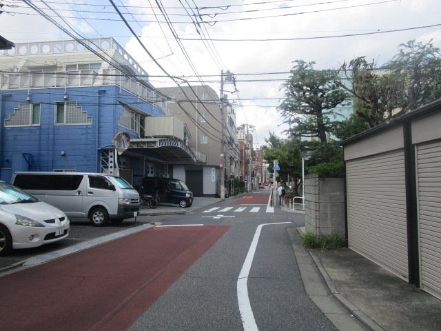 荒川区荒川１丁目の一棟マンションの周辺