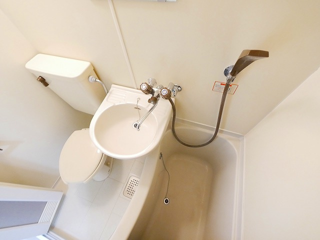 シティホームズ大宮の設備|コンパクトな洗面台です