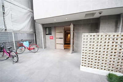 【エントランス】 | ベルエ難波西