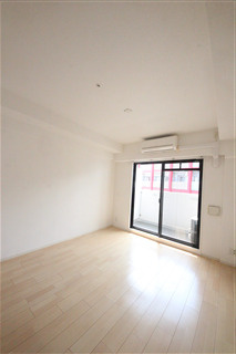 【居間・リビング】 | ベルエ難波西