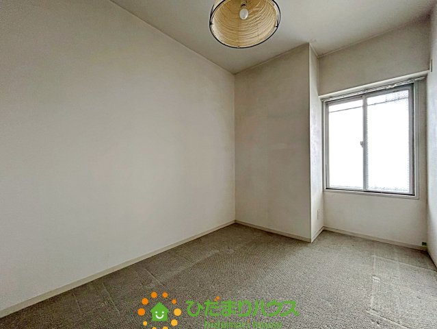 メイゾン東鷲宮の洋室