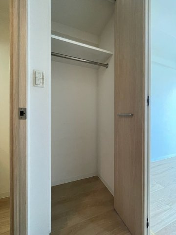 プレサンス松屋町ファステの収納