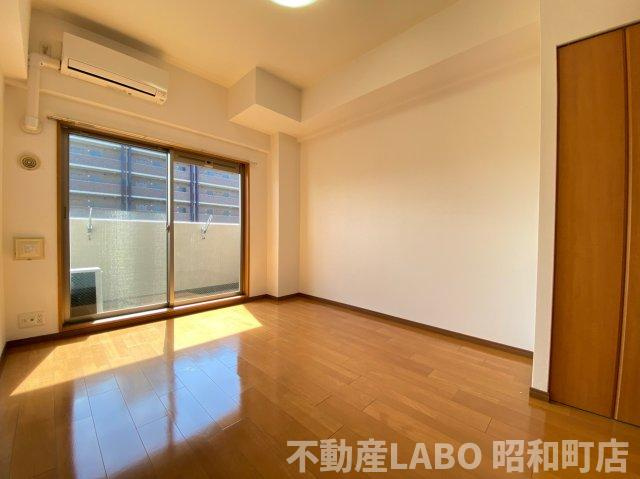 レジュールアッシュ天王寺の居間・リビング