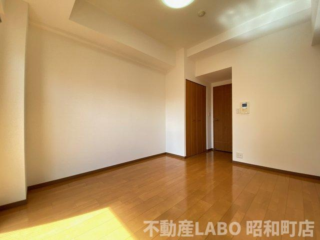 レジュールアッシュ天王寺の寝室