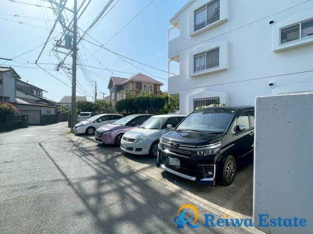 茅ヶ崎ダイヤモンドマンションの駐車場