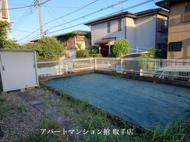 羽根野すえ邸２の庭