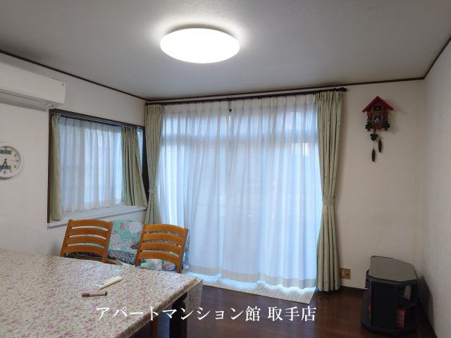 羽根野すえ邸２の居間・リビング
