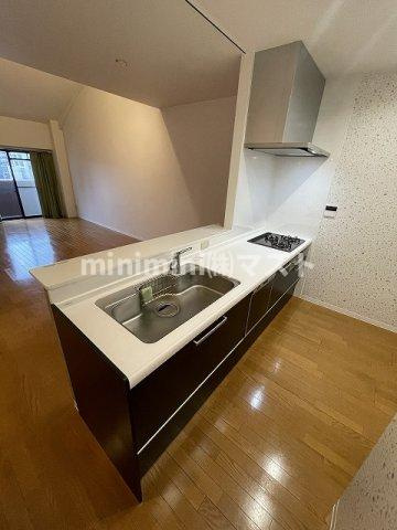 大阪市阿倍野区松崎町３丁目の賃貸マンションのキッチン