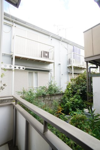 ジュネススギヤマＢのバルコニー