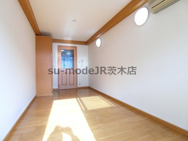 ヴィラサンクの居間・リビング